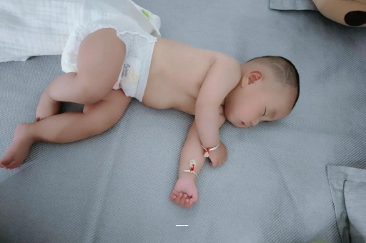 宿州四个月宝宝不爱笑